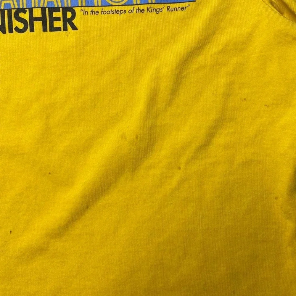 2000s Honolulu‎ Hawaii marathon finisher shirt